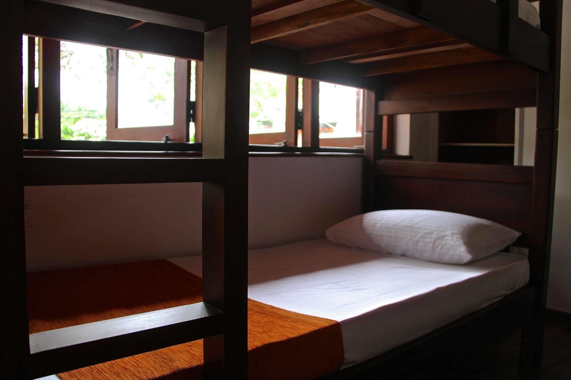 Nivasa Hotel Colombo Ngoại thất bức ảnh
