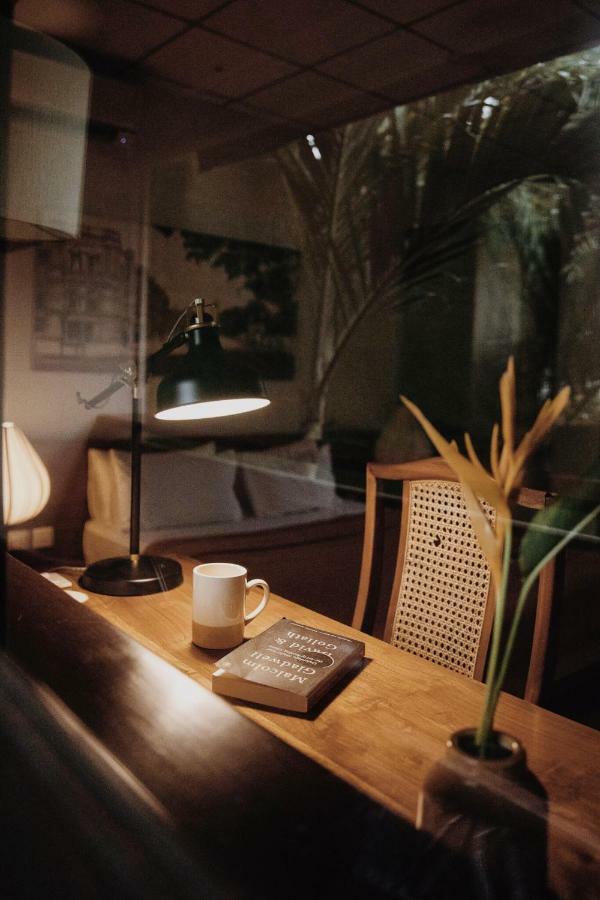 Nivasa Hotel Colombo Ngoại thất bức ảnh