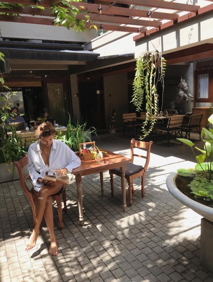 Nivasa Hotel Colombo Ngoại thất bức ảnh