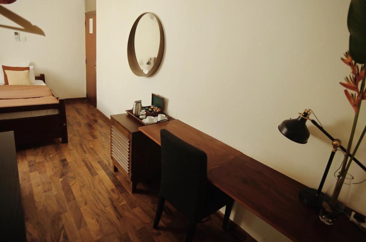 Nivasa Hotel Colombo Ngoại thất bức ảnh